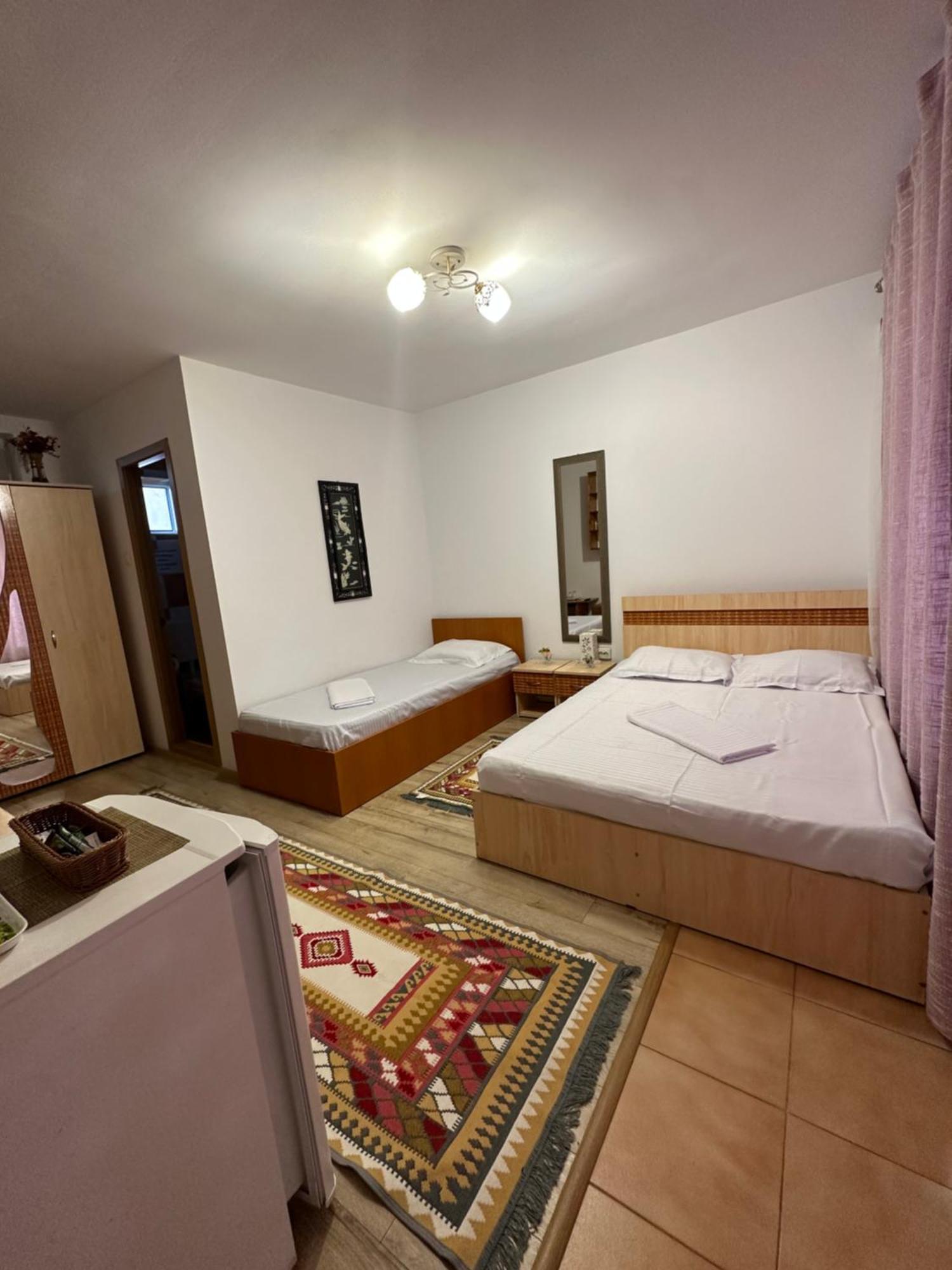 Hotel Casa Cu Flori Corbu Corbu  Esterno foto
